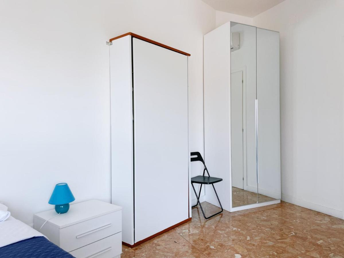 Confortini Rooms Sunday เวโรนา ภายนอก รูปภาพ