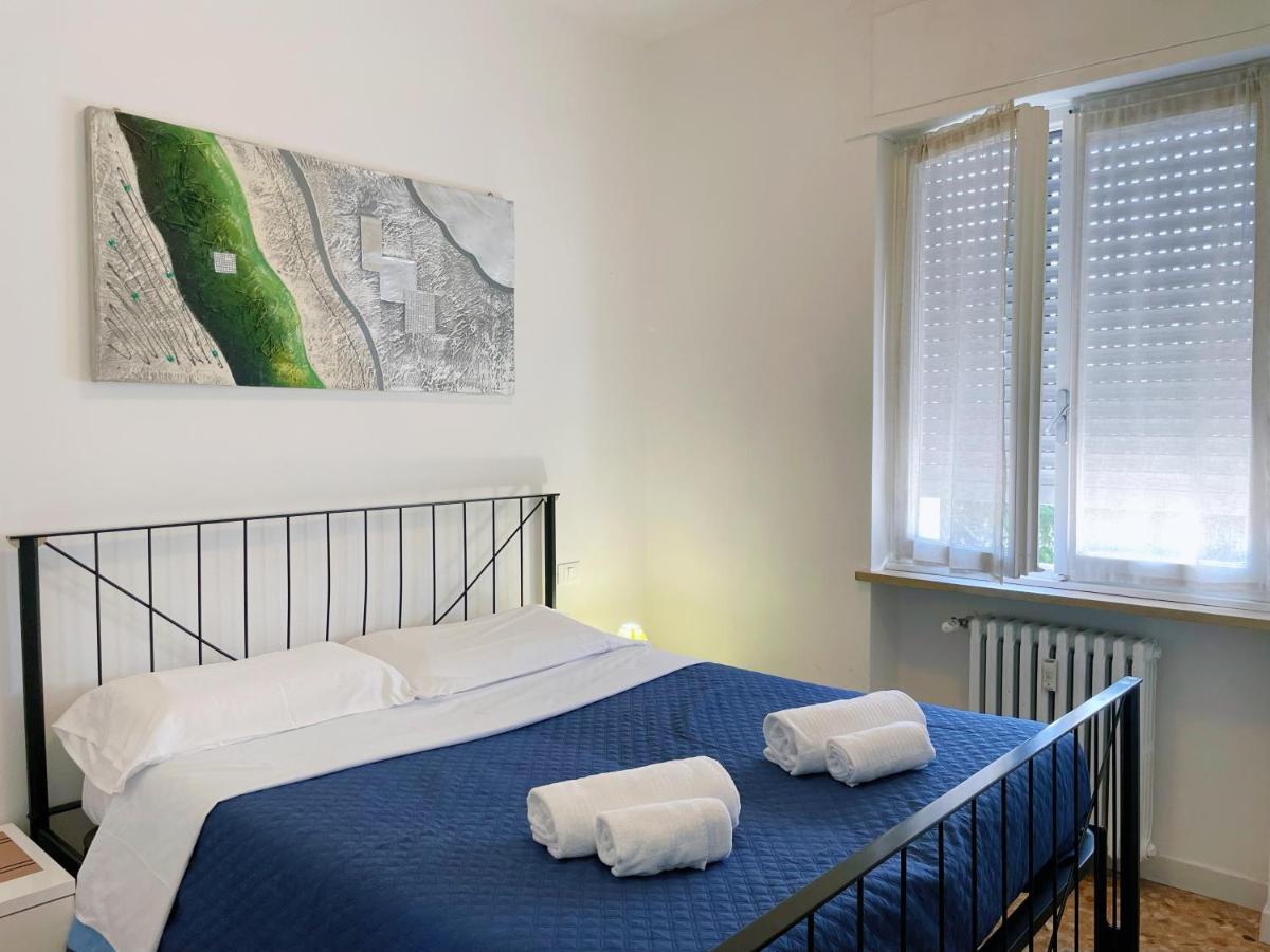 Confortini Rooms Sunday เวโรนา ภายนอก รูปภาพ