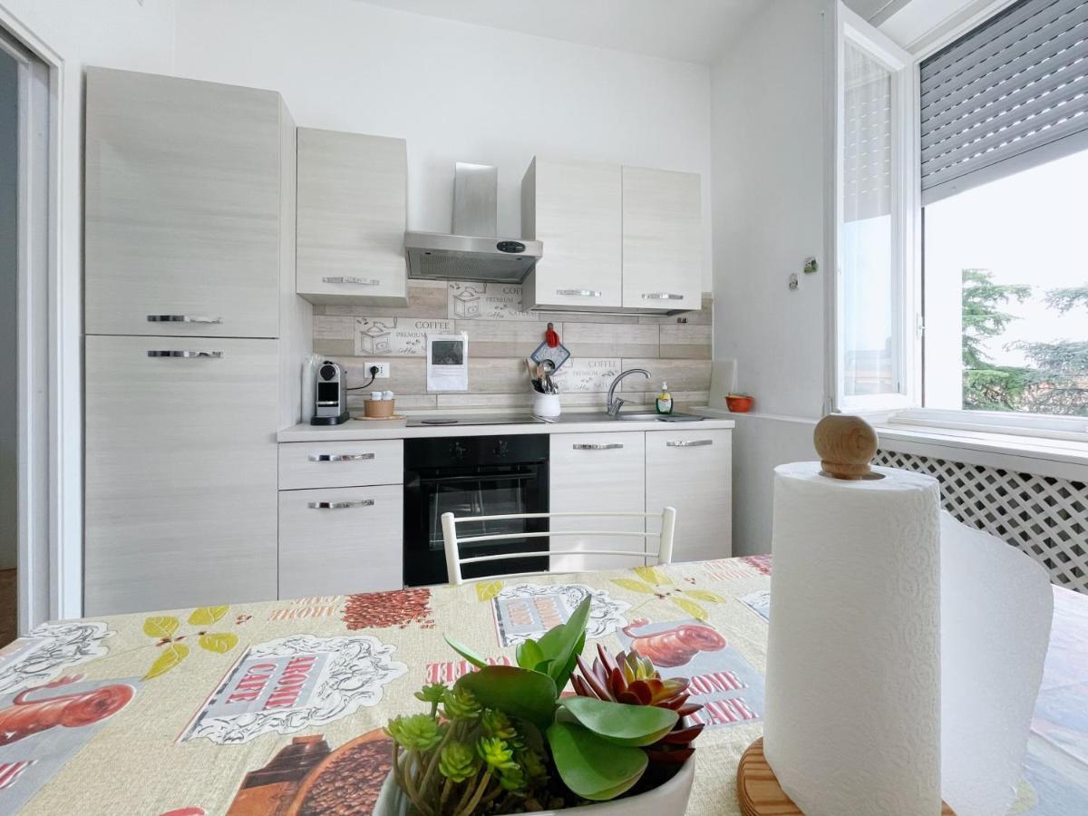 Confortini Rooms Sunday เวโรนา ภายนอก รูปภาพ