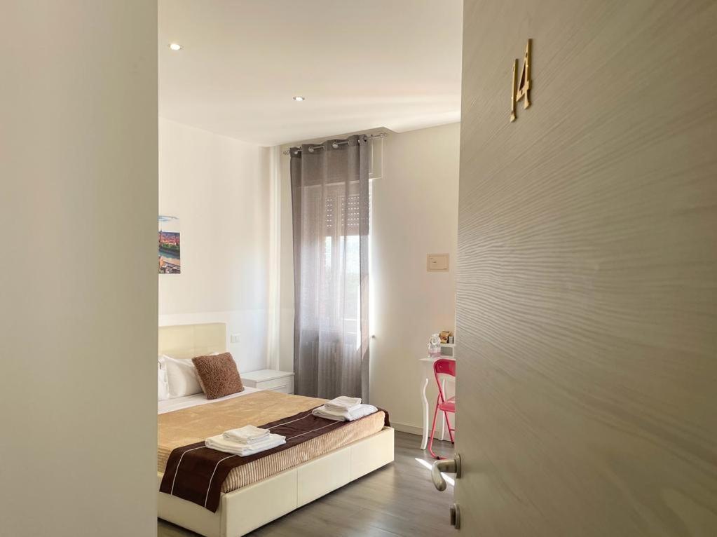 Confortini Rooms Sunday เวโรนา ภายนอก รูปภาพ